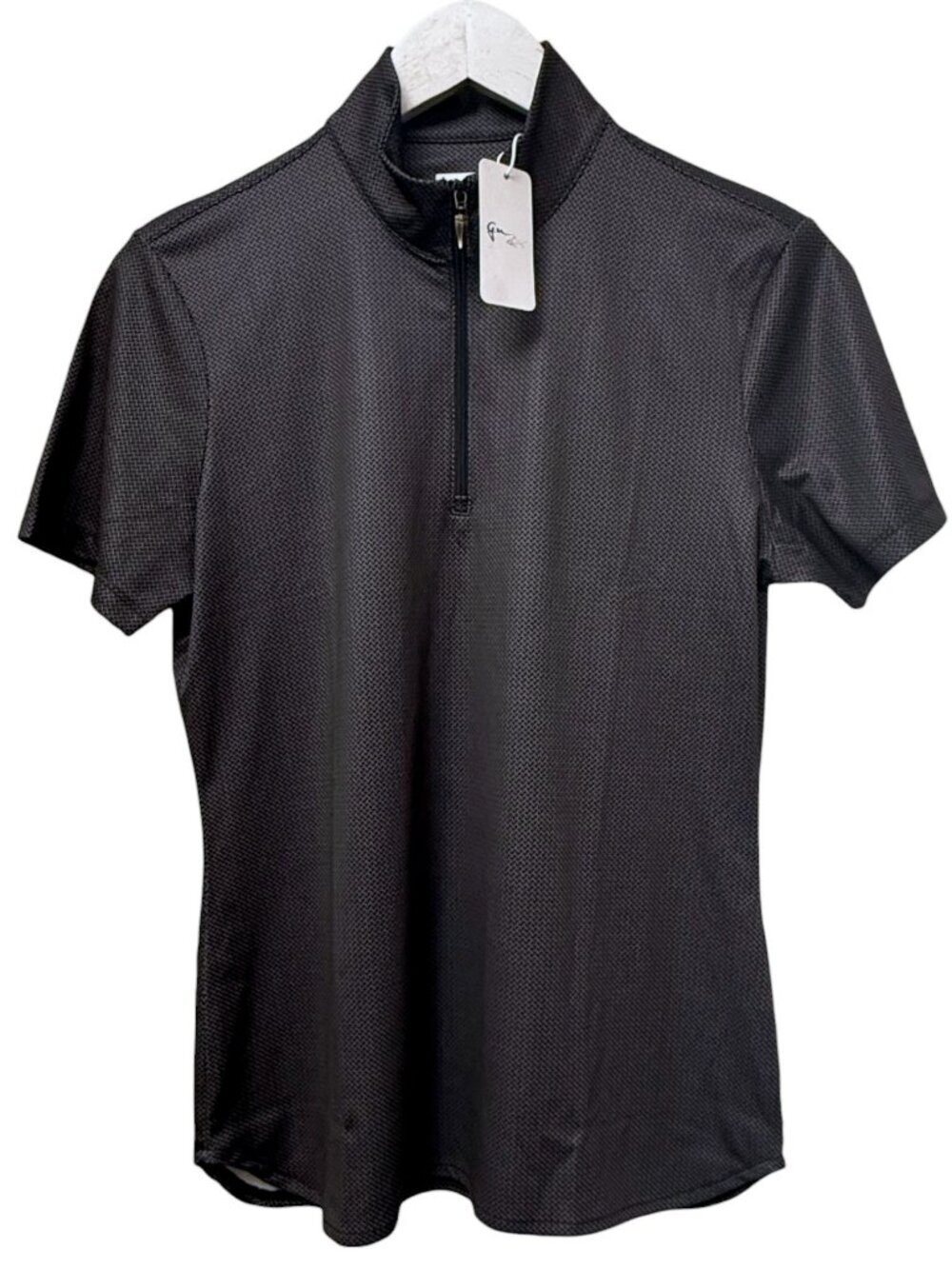 Greg Norman Womens Golf Medium Top 1/4 Zip Performance Black Gray Print NWT